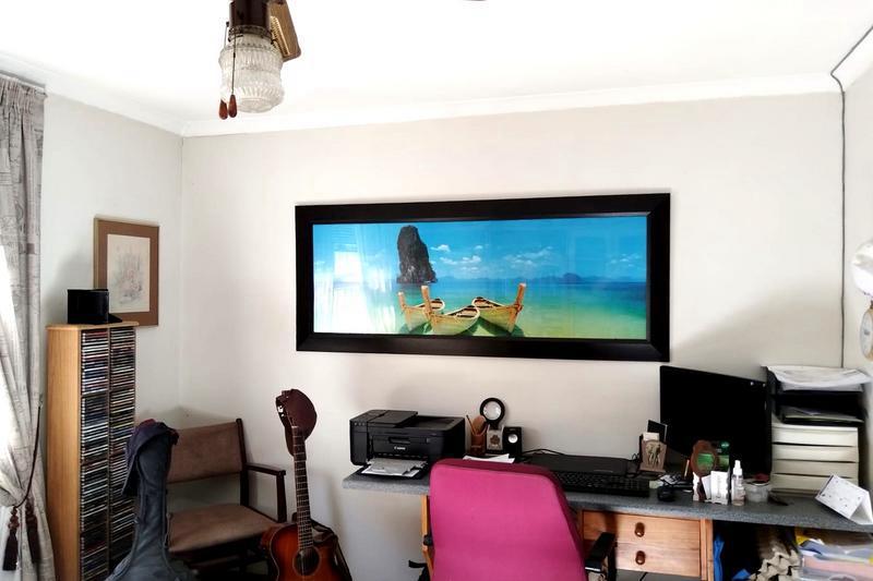 4 Bedroom Property for Sale in Peerless Park East Western Cape